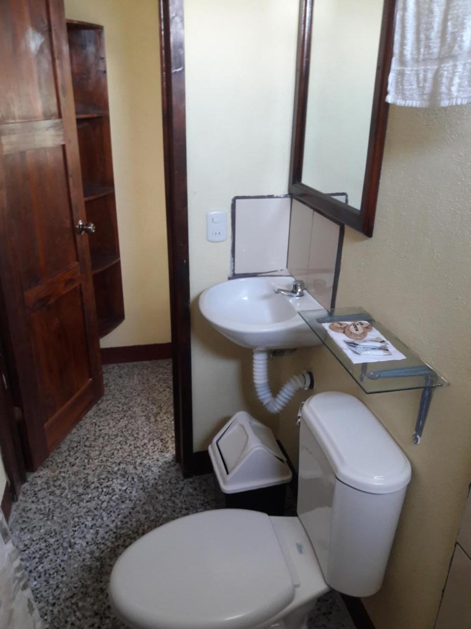 Hotel Sueno Real Panajachel Dış mekan fotoğraf