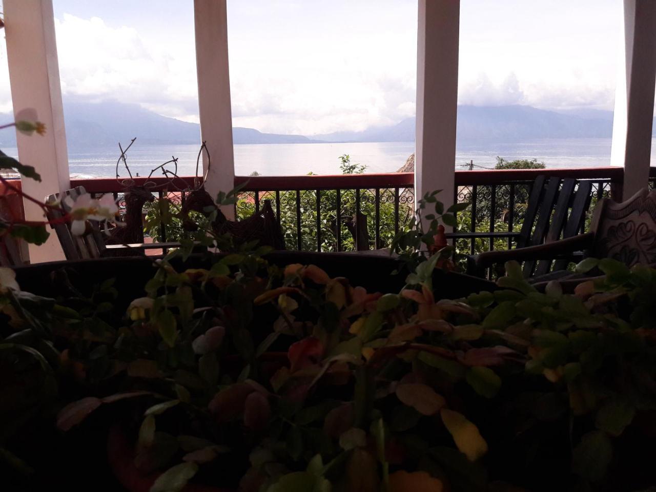 Hotel Sueno Real Panajachel Dış mekan fotoğraf